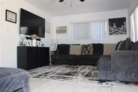 Living - 2268 E Marsh St, Stockton, CA 95205 photo 2 of 3