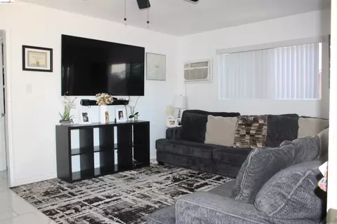 Living - 2268 E Marsh St, Stockton, CA 95205 photo 1 of 3