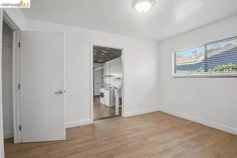 Bedroom - 828 Grant St, Vallejo, CA 94590 photo 11 of 17