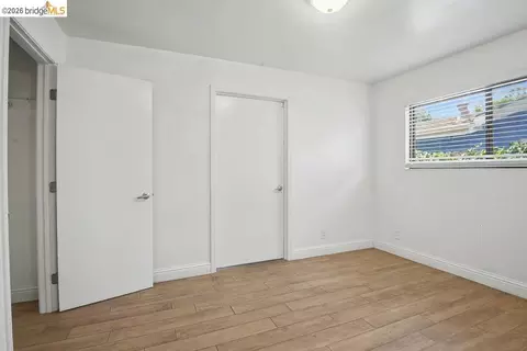 Bedroom - 828 Grant St, Vallejo, CA 94590 photo 15 of 17