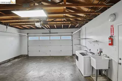 Other - 828 Grant St, Vallejo, CA 94590 photo 4 of 5