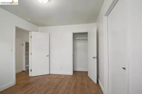 Bedroom - 828 Grant St, Vallejo, CA 94590 photo 13 of 17