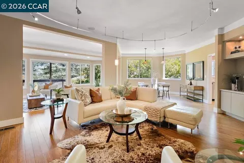 3324 Ptarmigan Dr #4A, Walnut Creek, CA 94595