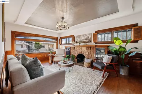 Other - 2515 Noble Ave, Alameda, CA 94501 photo 1 of 6