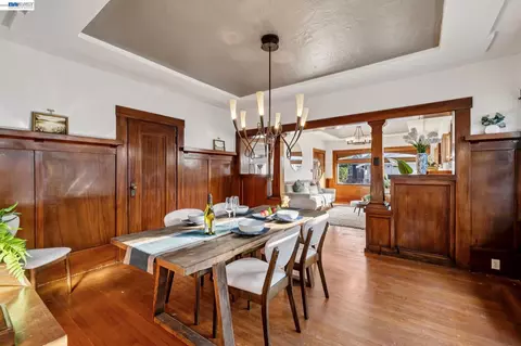 Dining - 2515 Noble Ave, Alameda, CA 94501 photo 4 of 6