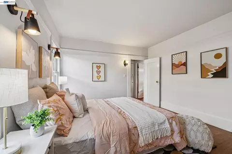 Bedroom - 2515 Noble Ave, Alameda, CA 94501 photo 4 of 6