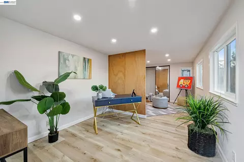 Other - 2515 Noble Ave, Alameda, CA 94501 photo 4 of 6