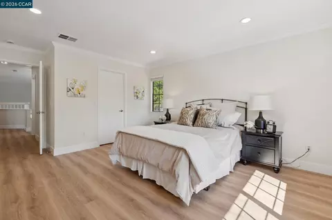 Bedroom - 4966 Bayleaf Ct, Martinez, CA 94553 photo 3 of 7