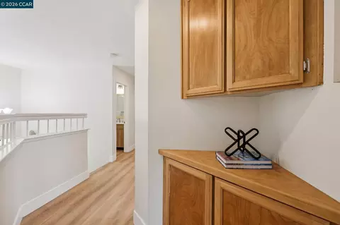 Entry Way - 4966 Bayleaf Ct, Martinez, CA 94553 photo 1 of 1