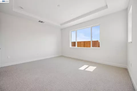 Bedroom - 291 Colfax Ln, Oakley, CA 94561 photo 2 of 9