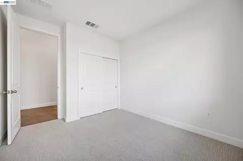 Bedroom - 291 Colfax Ln, Oakley, CA 94561 photo 7 of 9
