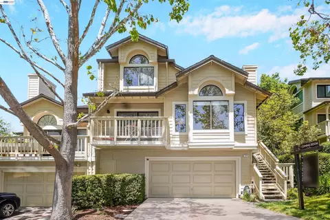 1934 Beacon Ridge Ct, Walnut Creek, CA 94597
