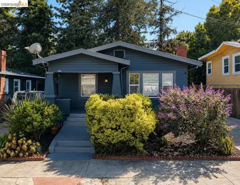 3221 Delaware St, Oakland, CA 94602