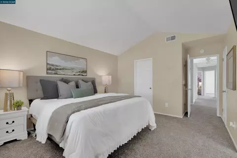 Bedroom - 400 Devon Ct, Oakley, CA 94561 photo 5 of 5