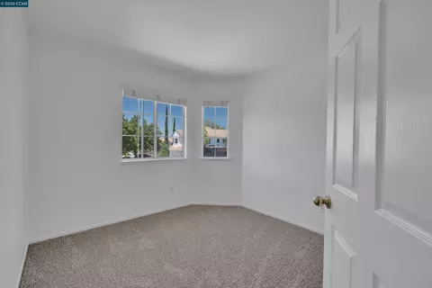 Bedroom - 400 Devon Ct, Oakley, CA 94561 photo 2 of 5