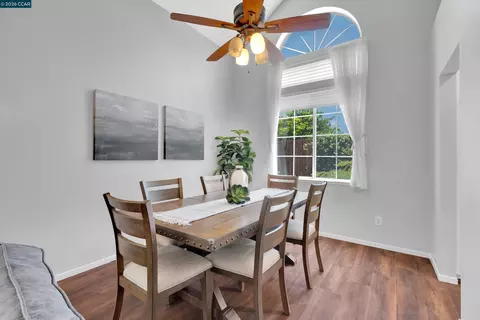 Dining - 400 Devon Ct, Oakley, CA 94561 photo 2 of 2
