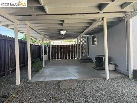Exterior - 35 E 16th St, Antioch, CA 94509 photo 3 of 3