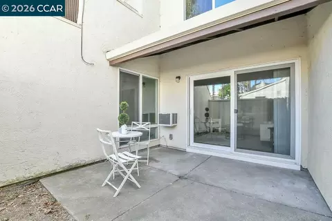 Other - 1660 Laguna St #B, Concord, CA 94520 photo 6 of 9