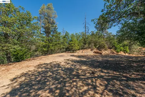 320 Lakeview Ter, Lewiston, CA 96052 photo 25