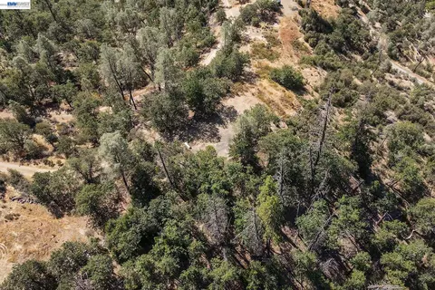 320 Lakeview Ter, Lewiston, CA 96052 photo 9