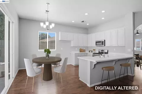 Kitchen - 947 Forecast Ln, Tracy, CA 95377 photo 1 of 4