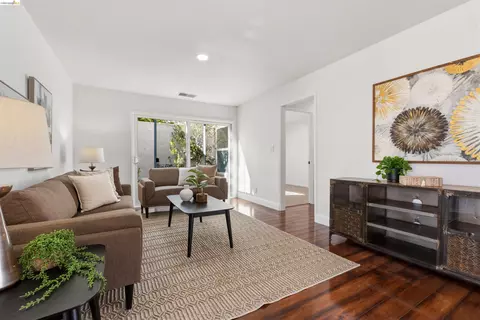 Living - 1363 Swallowtail Rd, Concord, CA 94521 photo 2 of 4