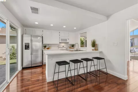 Kitchen - 1363 Swallowtail Rd, Concord, CA 94521 photo 1 of 5