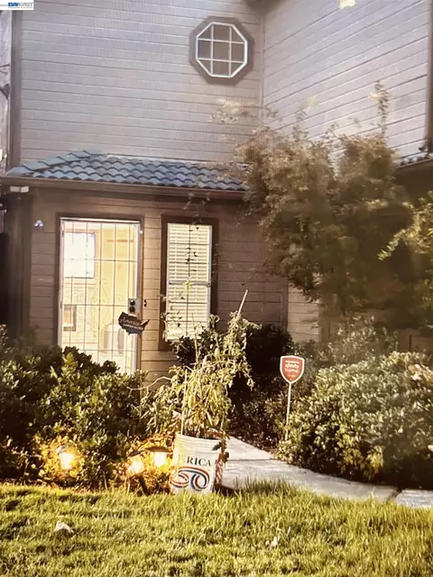 Other - 578 W 4th St, Tracy, CA 95376 photo 7 of 9