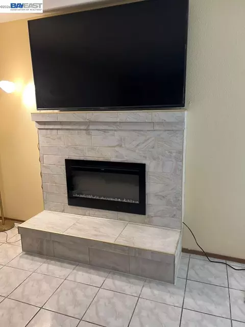 Other - 578 W 4th St, Tracy, CA 95376 photo 1 of 9