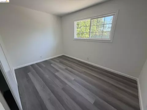 Bedroom - 1178 Roleen Dr, Vallejo, CA 94589 photo 3 of 6