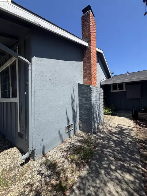 Exterior - 1178 Roleen Dr, Vallejo, CA 94589 photo 5 of 12