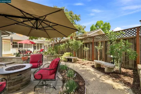 Exterior - 4044 Poplar Ave, Concord, CA 94521 photo 8 of 11