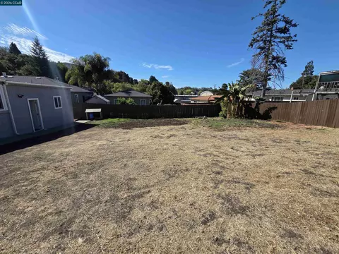 Exterior - 608 Sonoma Ave, Rodeo, CA 94572 photo 8 of 12