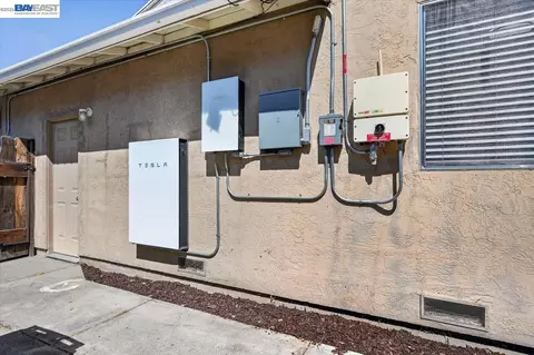 Exterior - 2650 Colony Dr, Tracy, CA 95376 photo 14 of 20