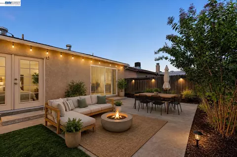 Exterior - 2650 Colony Dr, Tracy, CA 95376 photo 7 of 20