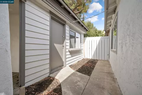 Exterior - 133 E Trident, Pittsburg, CA 94565 photo 5 of 6