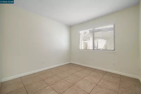 Bedroom - 133 E Trident, Pittsburg, CA 94565 photo 4 of 9