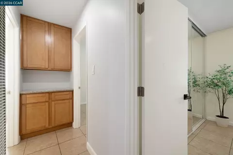 Entry Way - 133 E Trident, Pittsburg, CA 94565 photo 4 of 5