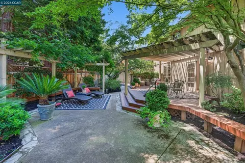 Exterior - 549 Buttonwood Dr, Danville, CA 94506 photo 14 of 24