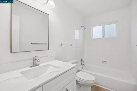 Bath - 7597 Canterbury Ln, Dublin, CA 94568 photo 3 of 3