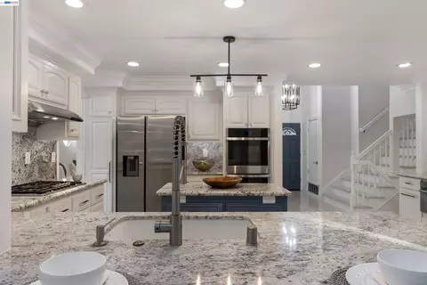 Kitchen - 111 Silver Cloud Pl, Danville, CA 94526 photo 2 of 5