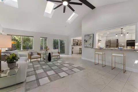 Living - 111 Silver Cloud Pl, Danville, CA 94526 photo 5 of 6