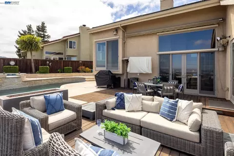 Exterior - 8115 Brittany Dr, Dublin, CA 94568 photo 12 of 22