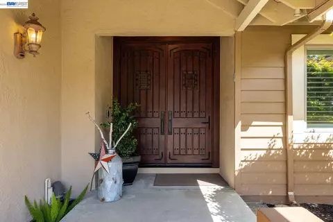 Entry Way - 8115 Brittany Dr, Dublin, CA 94568 photo 1 of 4