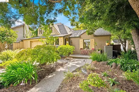 Exterior - 201 Beverly Ave, San Leandro, CA 94577 photo 7 of 28