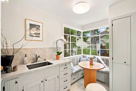 Kitchen - 201 Beverly Ave, San Leandro, CA 94577 photo 6 of 7
