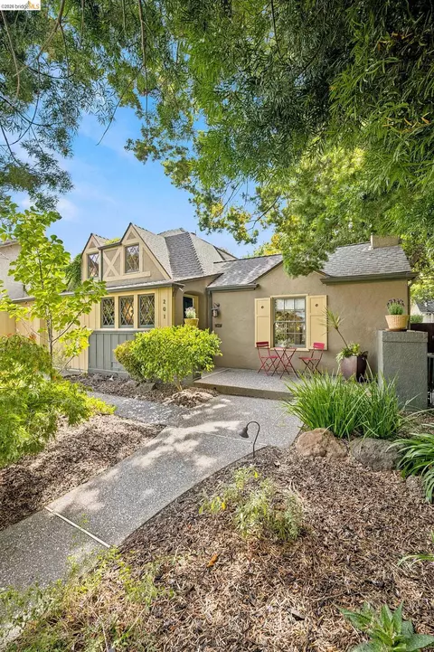 Exterior - 201 Beverly Ave, San Leandro, CA 94577 photo 10 of 28