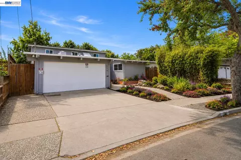 Other - 554 Beechmont Ln, Hayward, CA 94544 photo 1 of 14