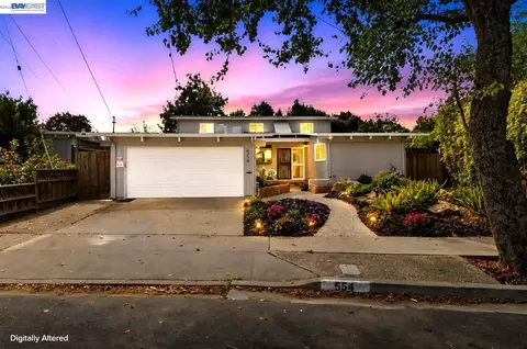 Exterior - 554 Beechmont Ln, Hayward, CA 94544 photo 3 of 14