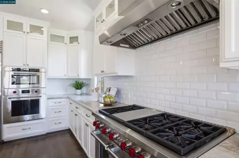 Kitchen - 16 Rabble Rd, Orinda, CA 94563 photo 4 of 7